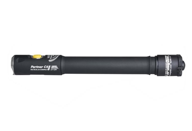 Фонарь Armytek Partner C4 Pro v3 XHP35 теплый /F03102SW/ (1)