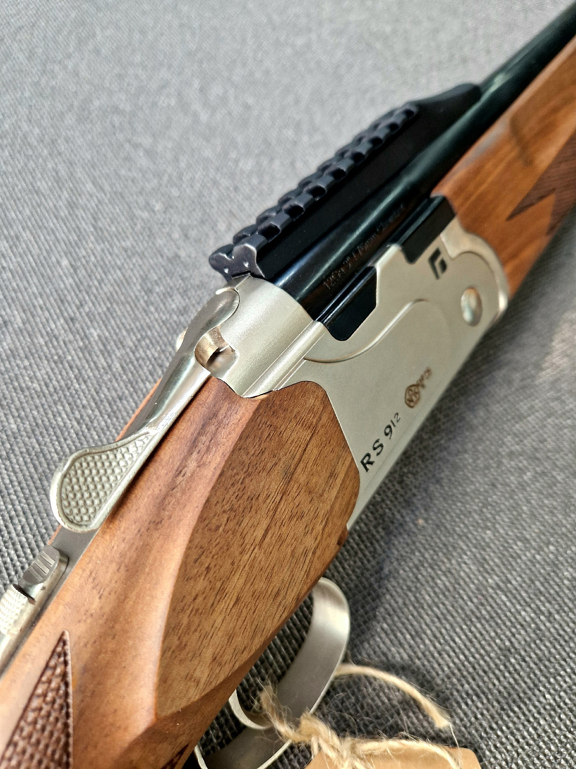 Компактное двуствольное ружье Reximex RS912 Silver 12/76 