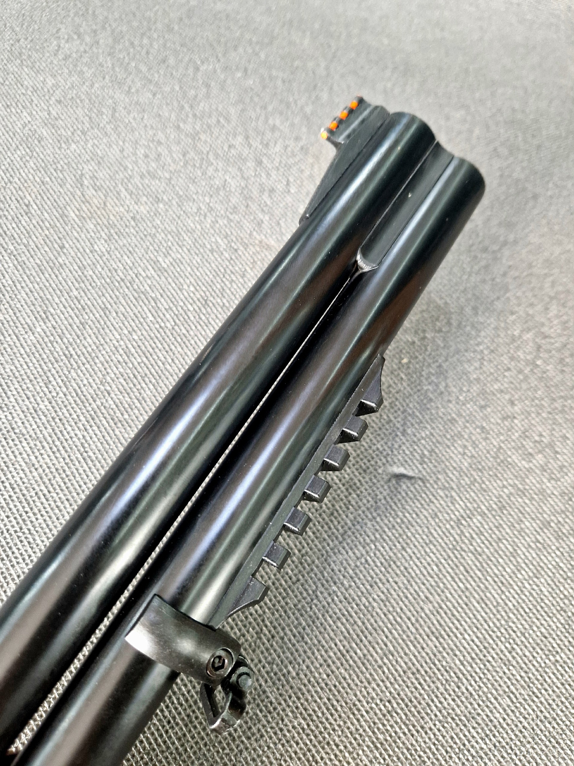 Компактное двуствольное ружье Reximex RS912 Silver 12/76 