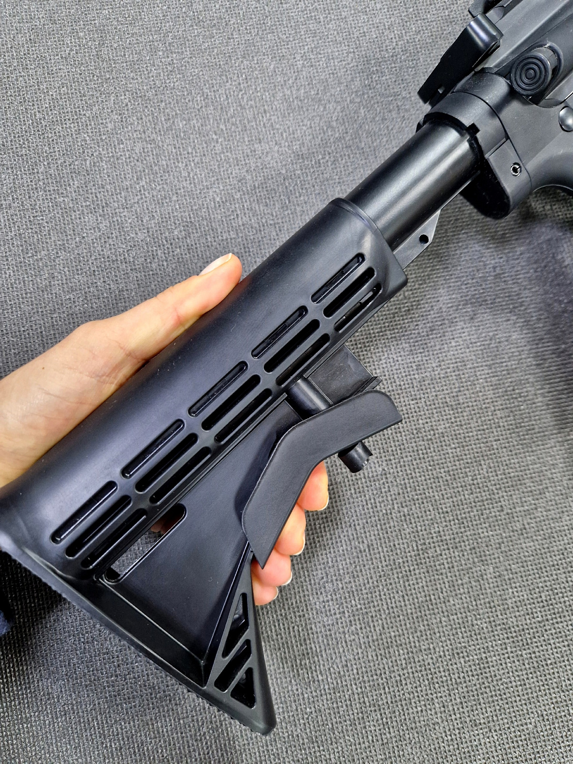 Скорострельная пневматическая винтовка Crosman R1