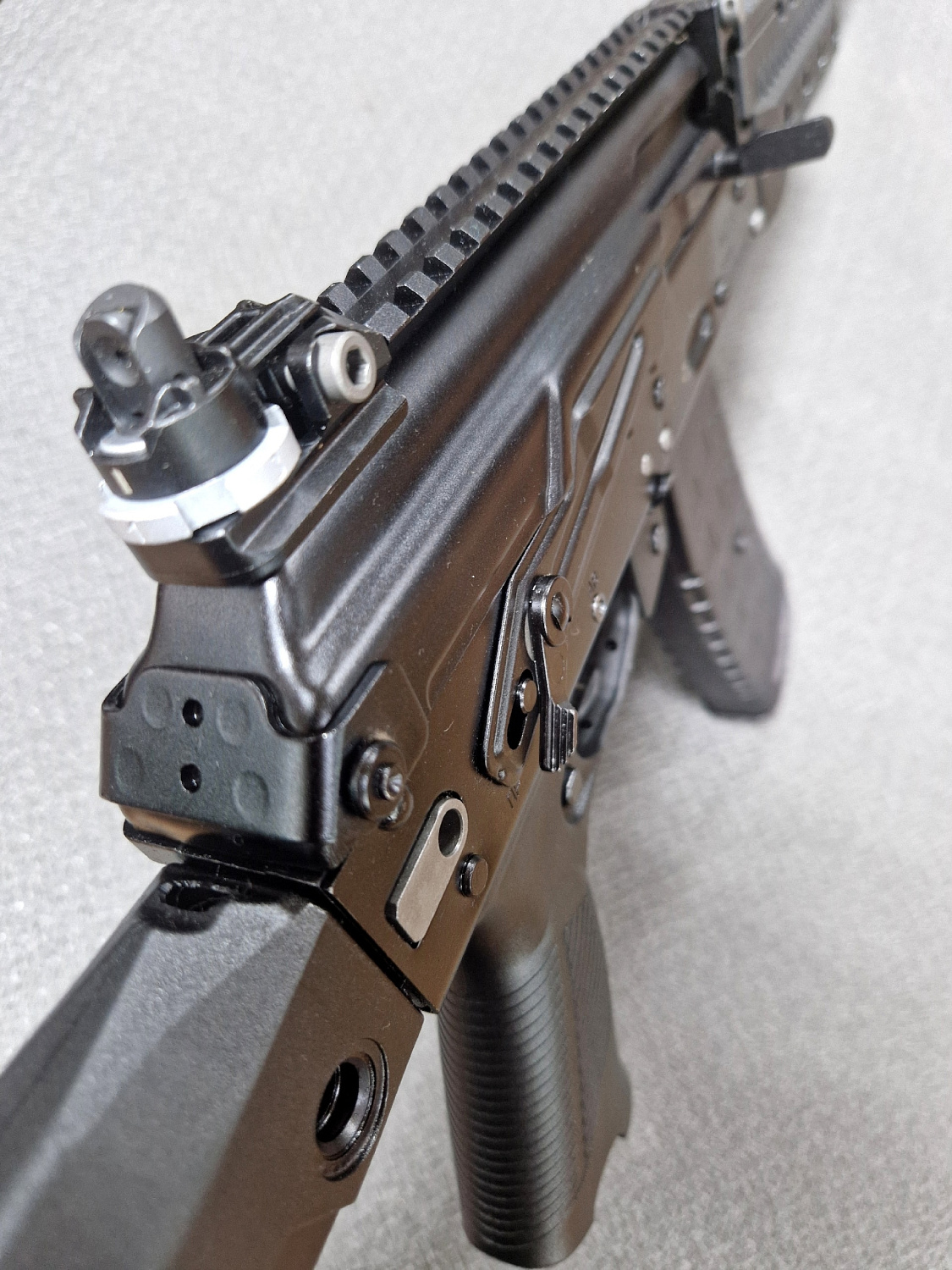 В наличии: охолощенный автомат АК12 СХ