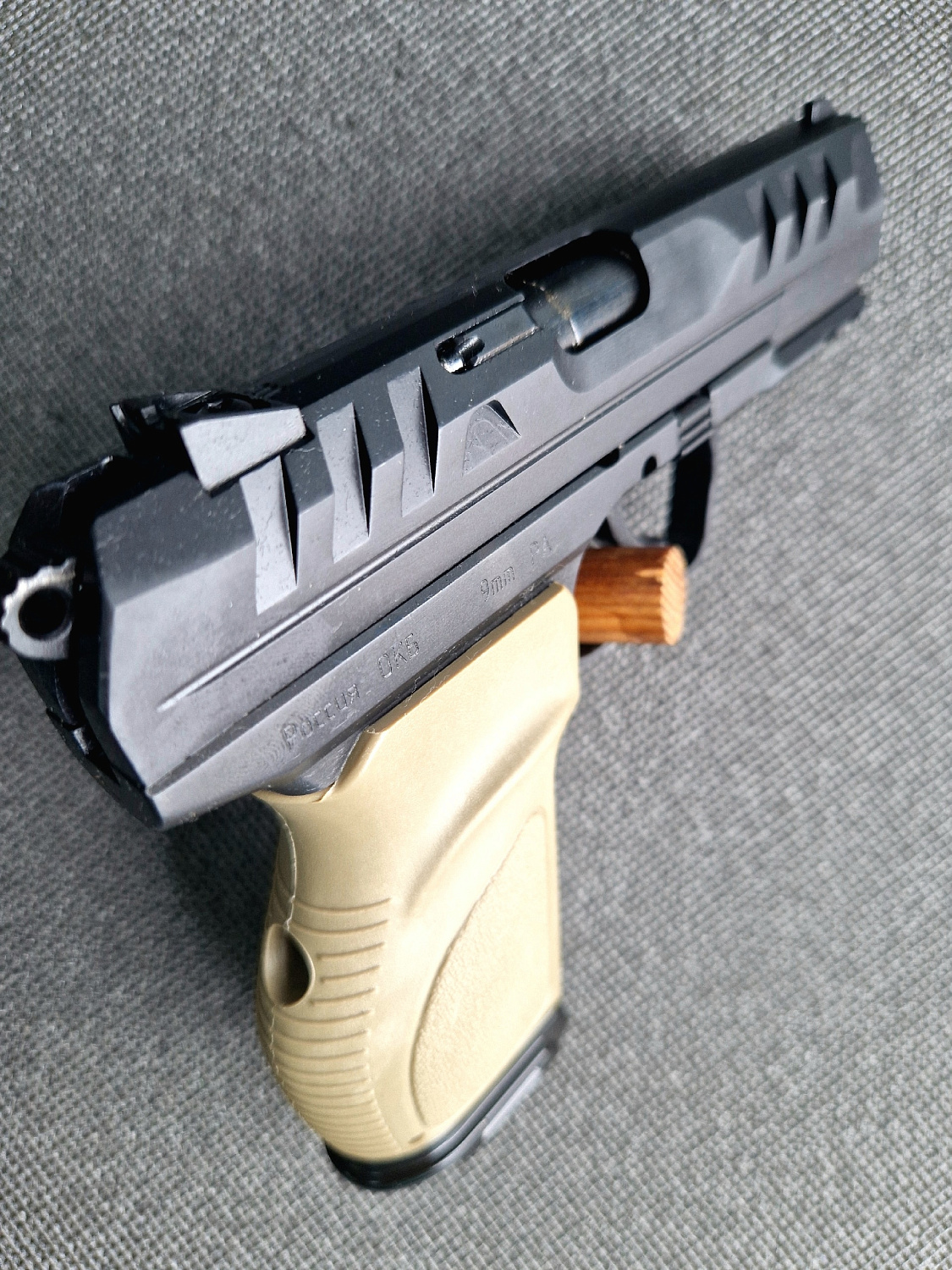 Травматический пистолет ПС-9 в модификации 01