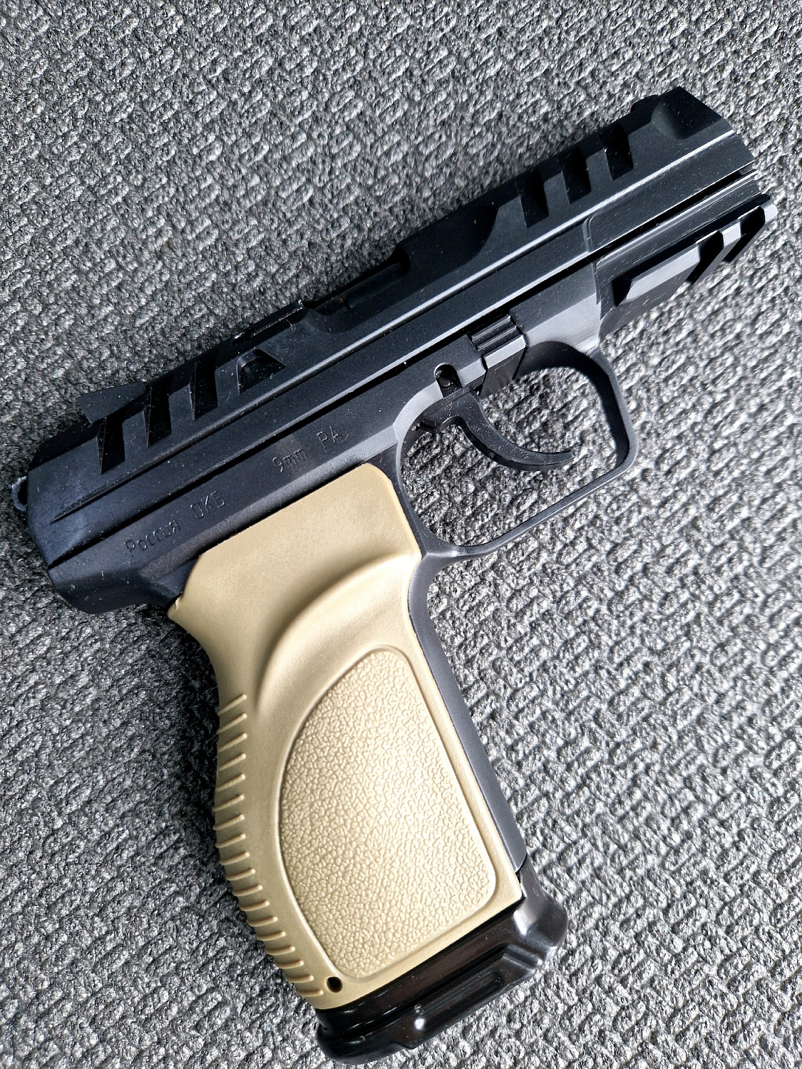 Травматический пистолет ПС-9 в модификации 01