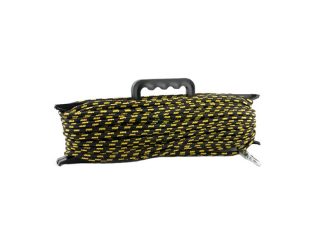 Шнур якорный плетеный ПЭ с карабином 10мм на мотовиле 20м Akara